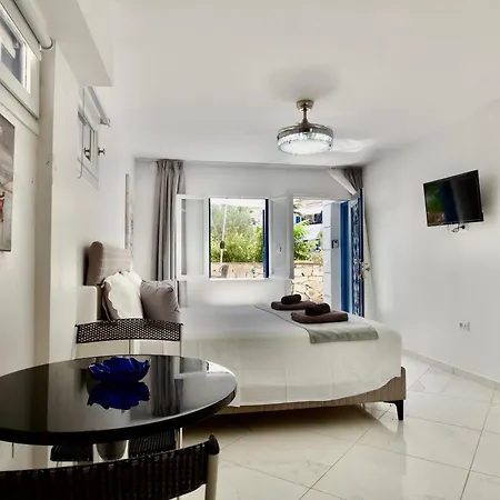 Sea Front In Fisardo Fiskardo