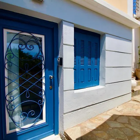 Apartment Sea Front In Fisardo