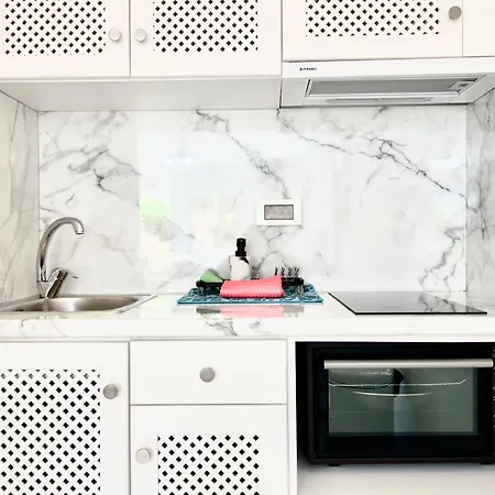 Sea Front In Fisardo Apartment *